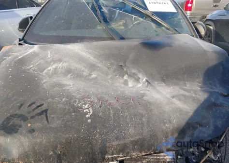 2011 Scion Tc из США, поврежденный, VIN JTKJF5C78B3016904